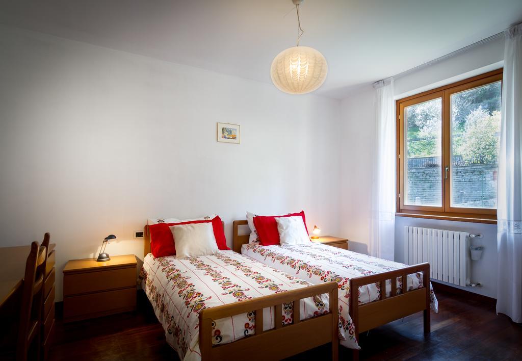 Villino Miralago Torno Room photo